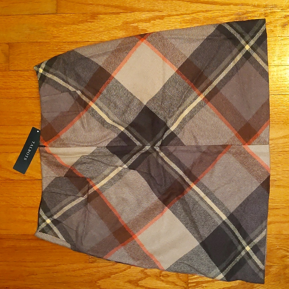 Talbots Plaid Skirt - Picture 2 of 3